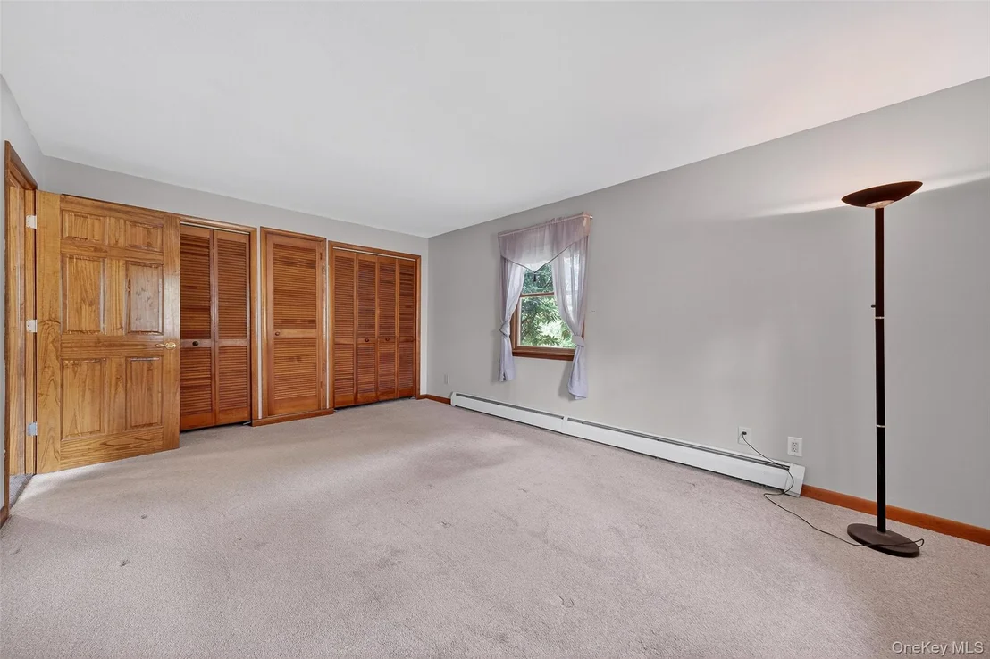 Photo of 125 Putnam Drive