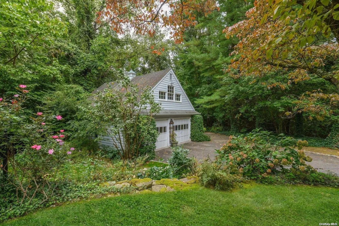Photo of 4 Laurel Lane
