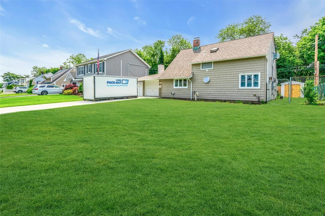 Photo of 246 Willowood Drive