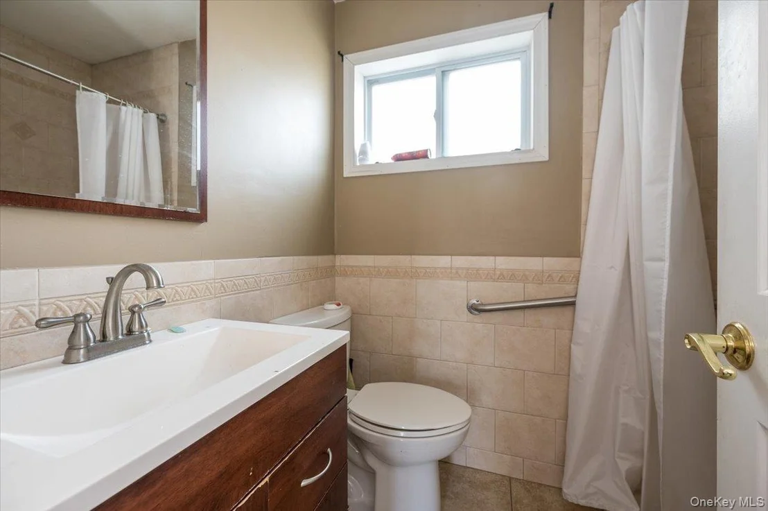 Photo of 249 Quincy Avenue