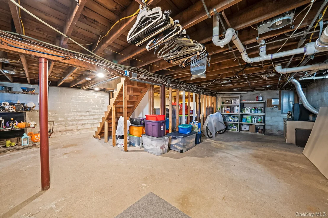 Photo of 32 Rockledge Drive