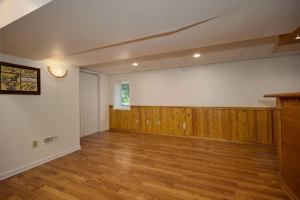 Photo of 106 Moonlight Drive