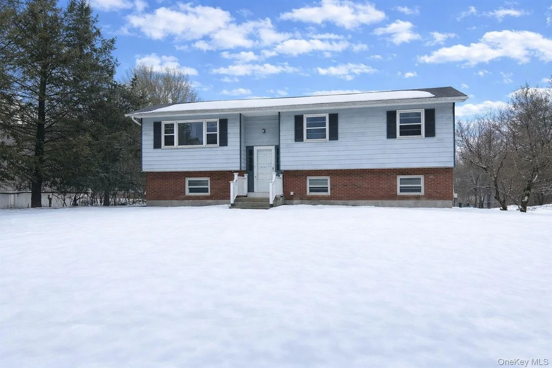Photo of 104 SUTTON PARK Road