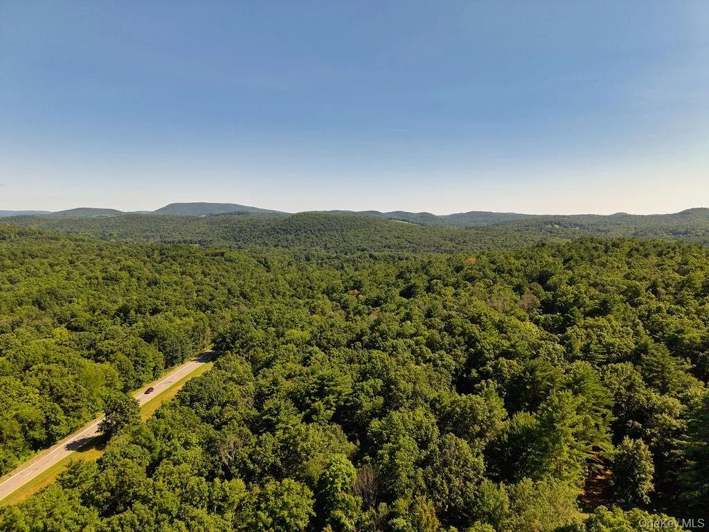 Photo of 10 Dickman Farm Road