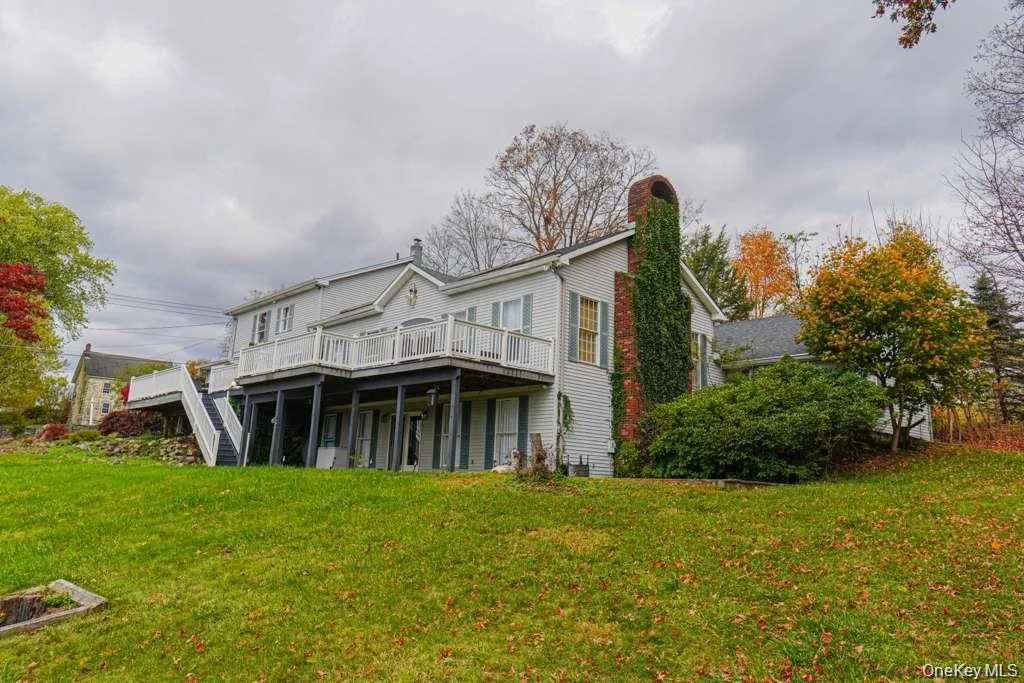Photo of 333 Arcadia Road