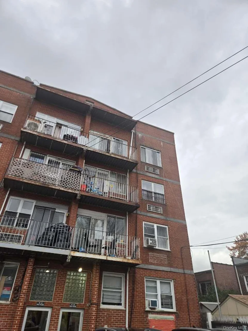 Photo of Unit 3D at 41-08 97th Place