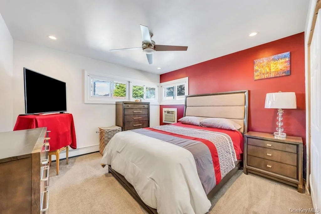 Photo of 142 Blacksmith Road E