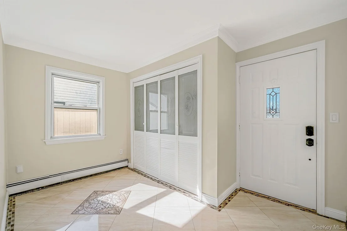 Photo of 37 Chickadee Lane