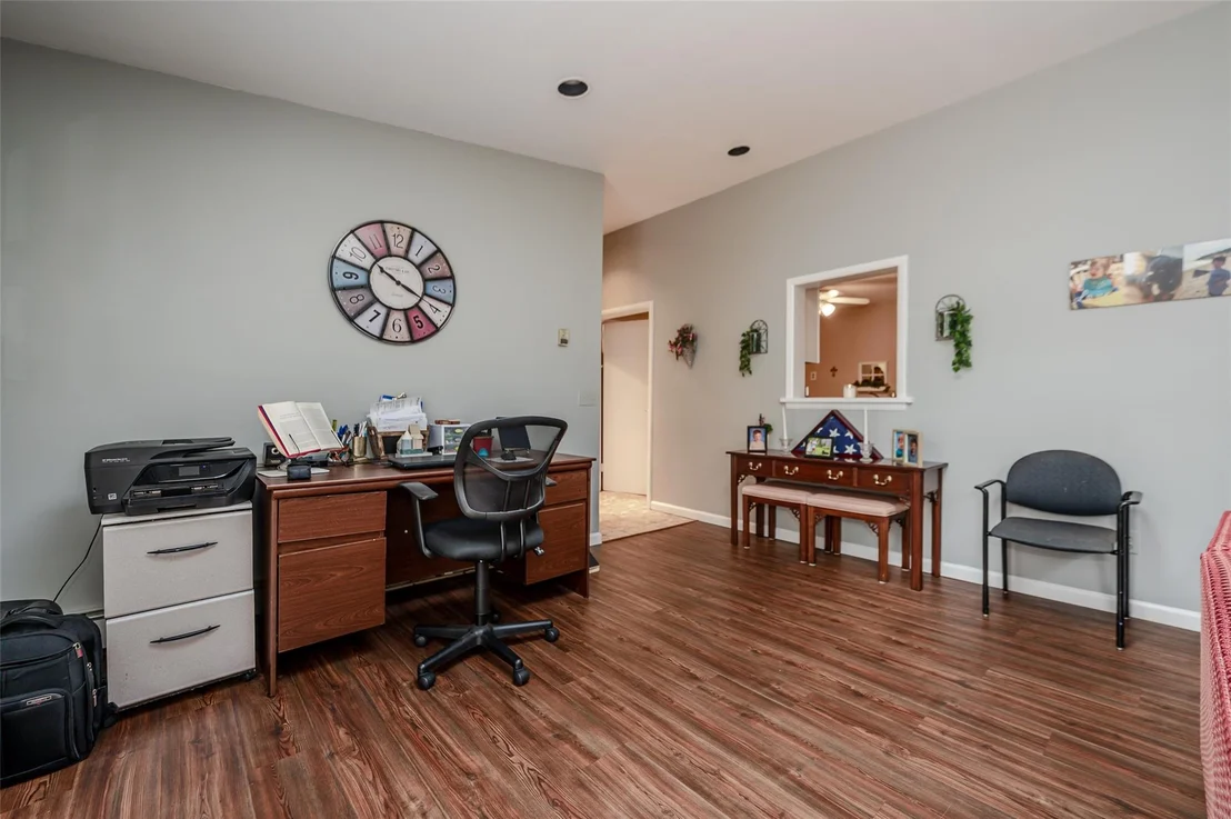 Photo of 2091 North Drive