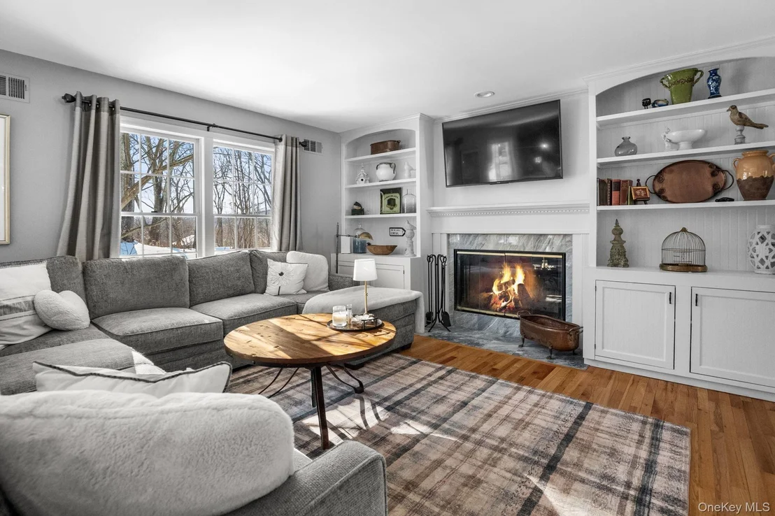 Photo of 6 Ridge Circle