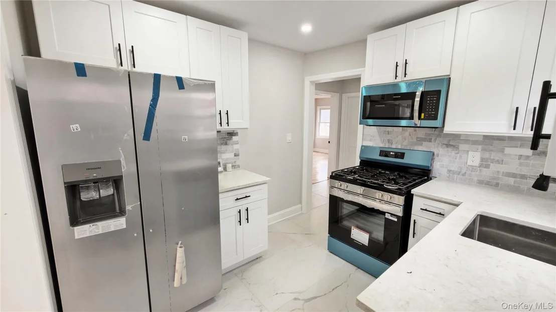 Photo of 138 Windsor Parkway