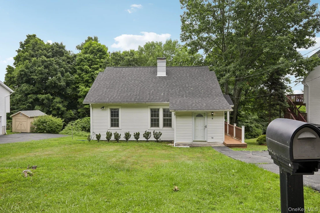 Photo of 8 Sunset Heights