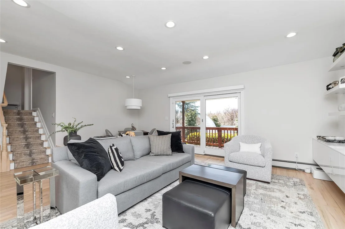 Photo of 2884 Joyce Lane
