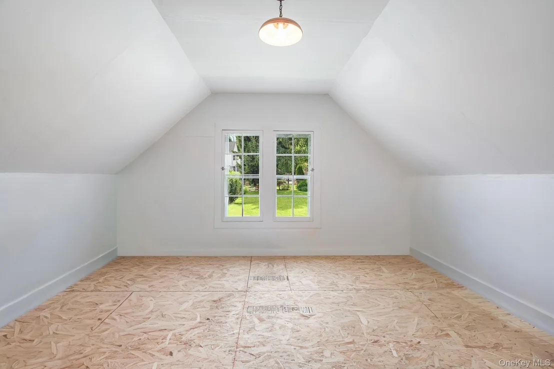 Photo of 25 Taylor Avenue
