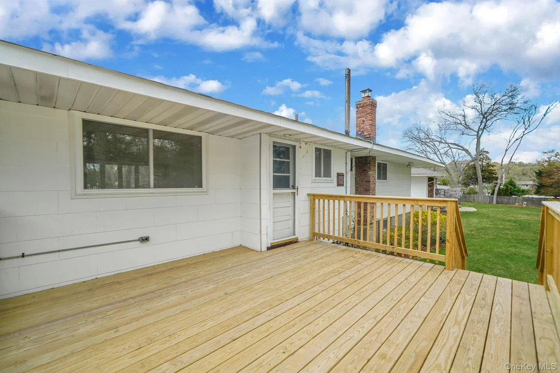 Photo of 13 Bee Drive
