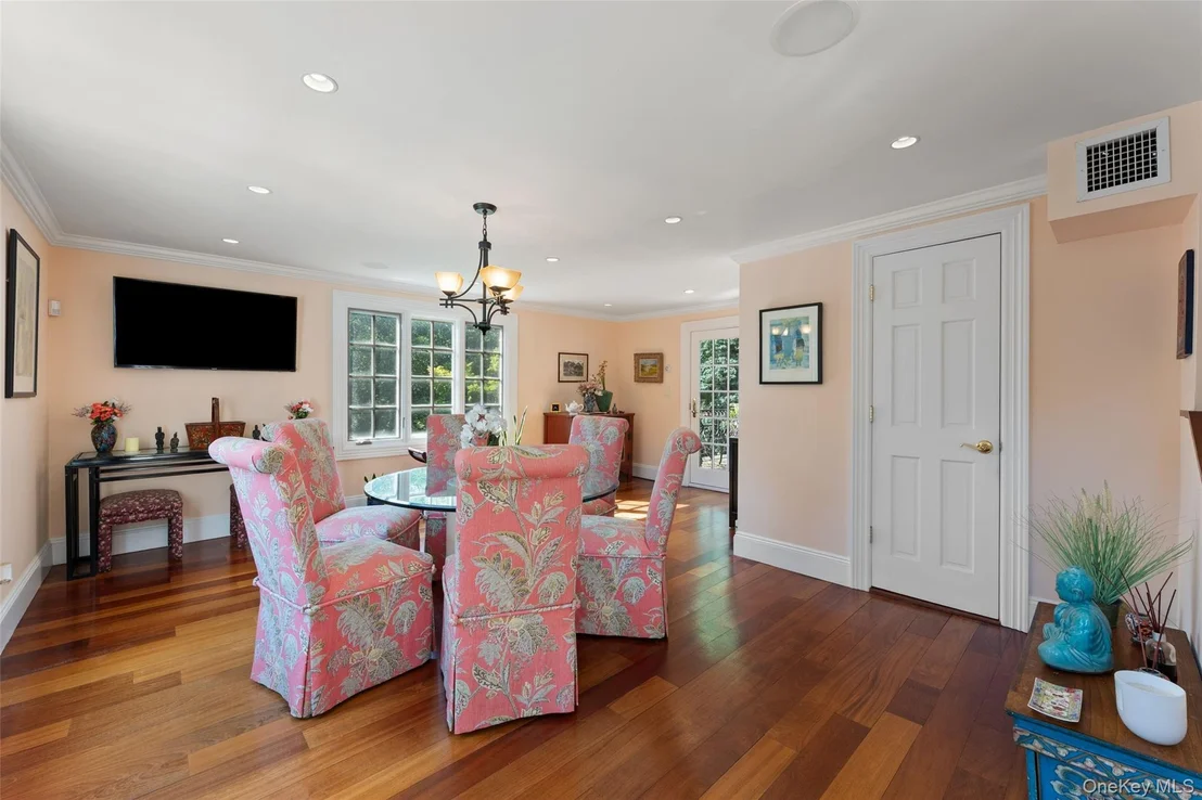 Photo of 5 Cooper Road