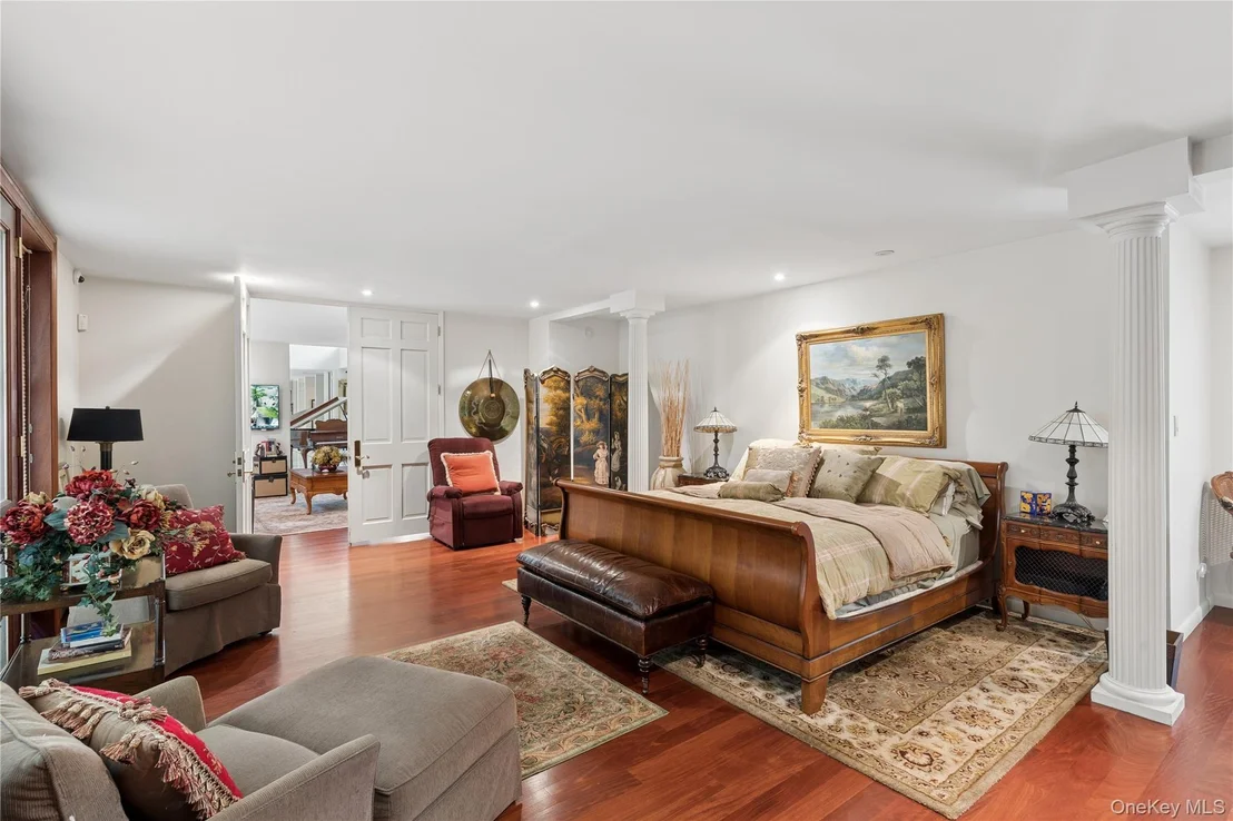 Photo of 247 Barrett Road