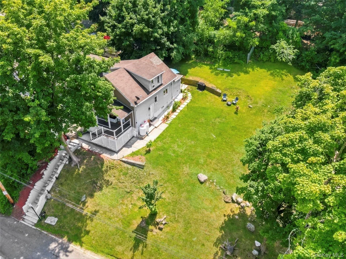 Photo of 1463 Lincoln Terrace