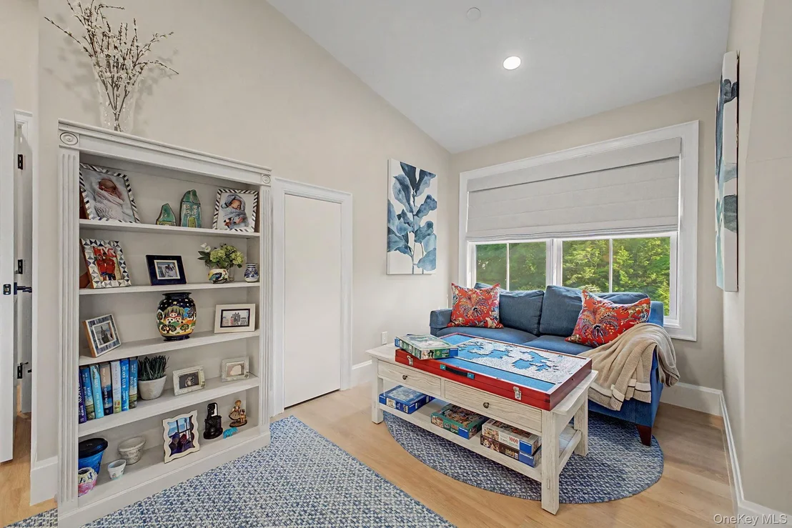 Photo of 40 Hamilton Drive