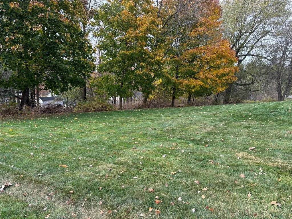 Photo of 14 Hillview Drive