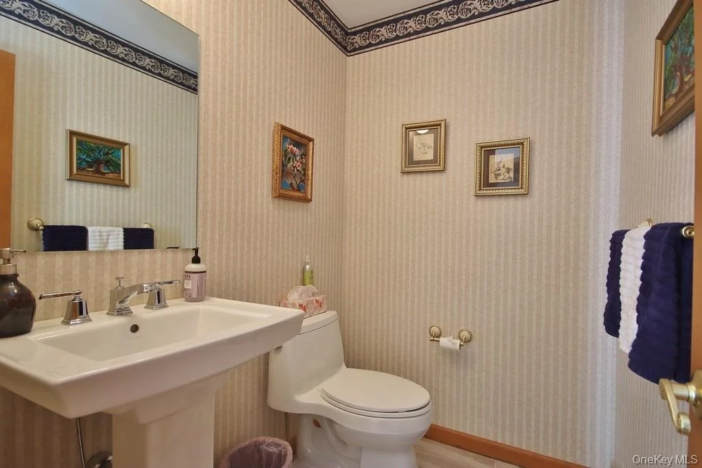 Photo of 356 Cedar Hill Road