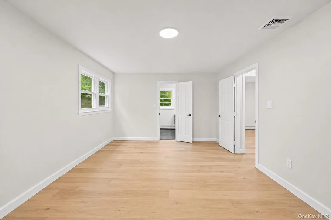 Photo of 1 Gables Boulevard