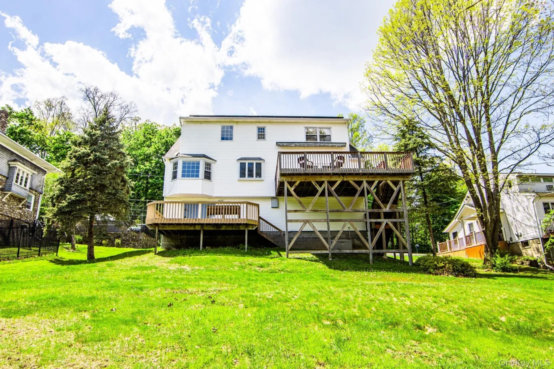 Photo of 10 Sunset Heights