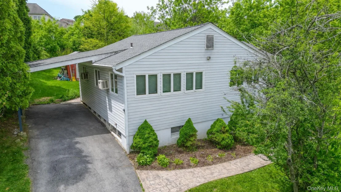 Photo of 281 Orchard Drive