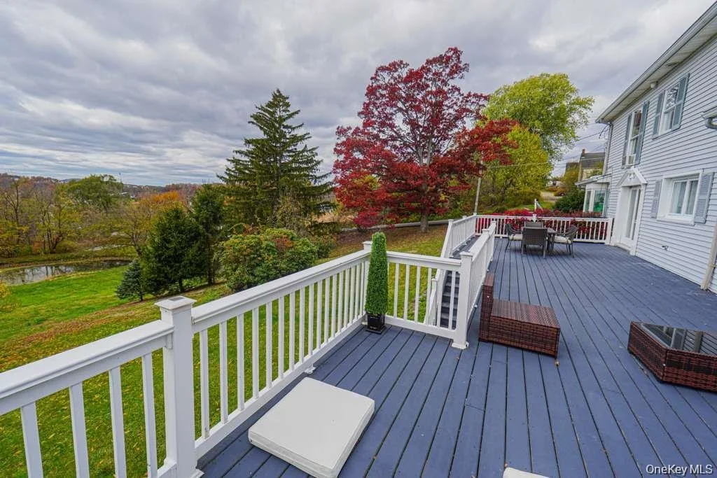 Photo of 333 Arcadia Road