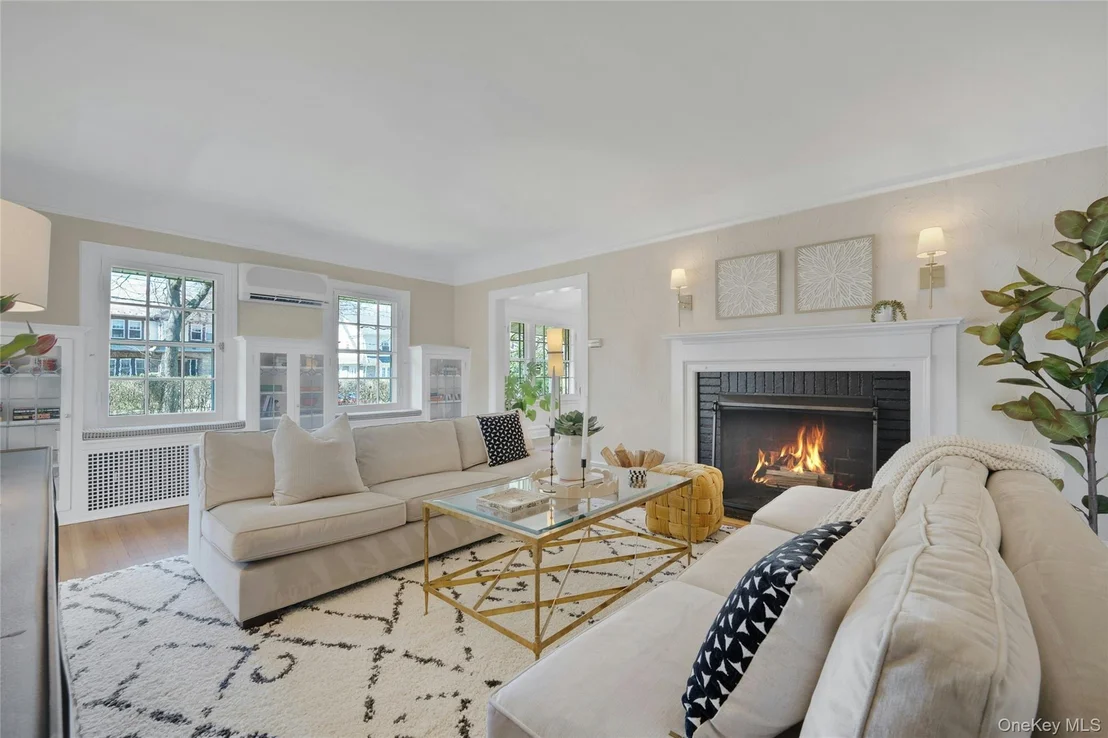 Photo of 5 Witherbee Avenue