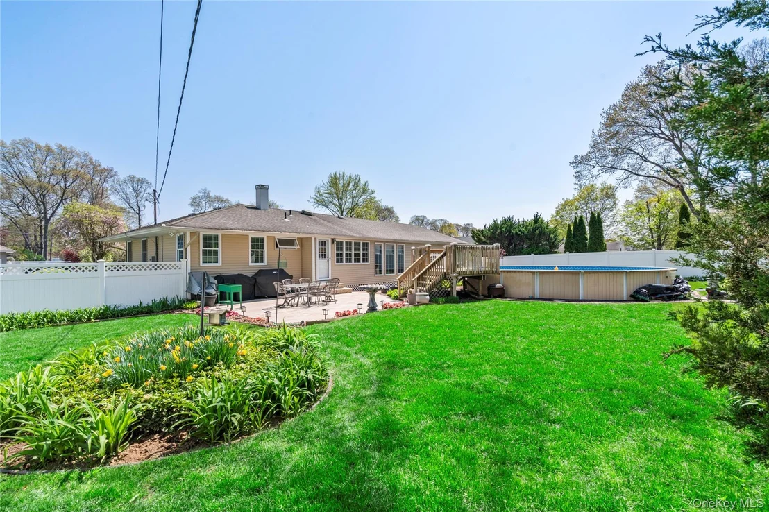 Photo of 8 Raven Drive