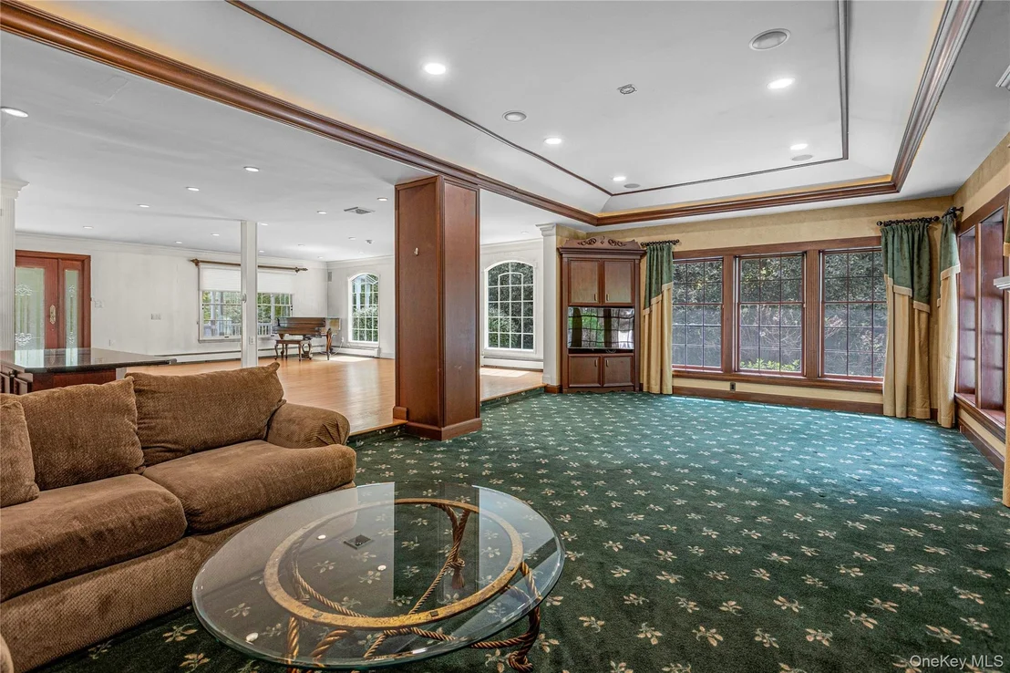 Photo of 9 Concord Drive