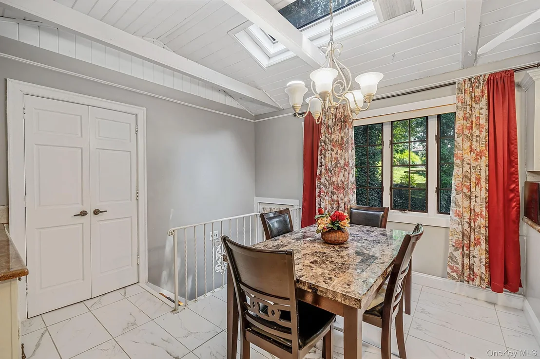 Photo of 23 Colonial Drive