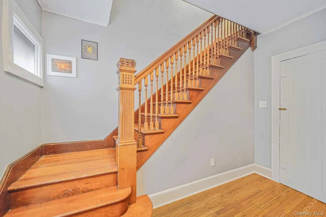 Photo of 45 Maple Avenue