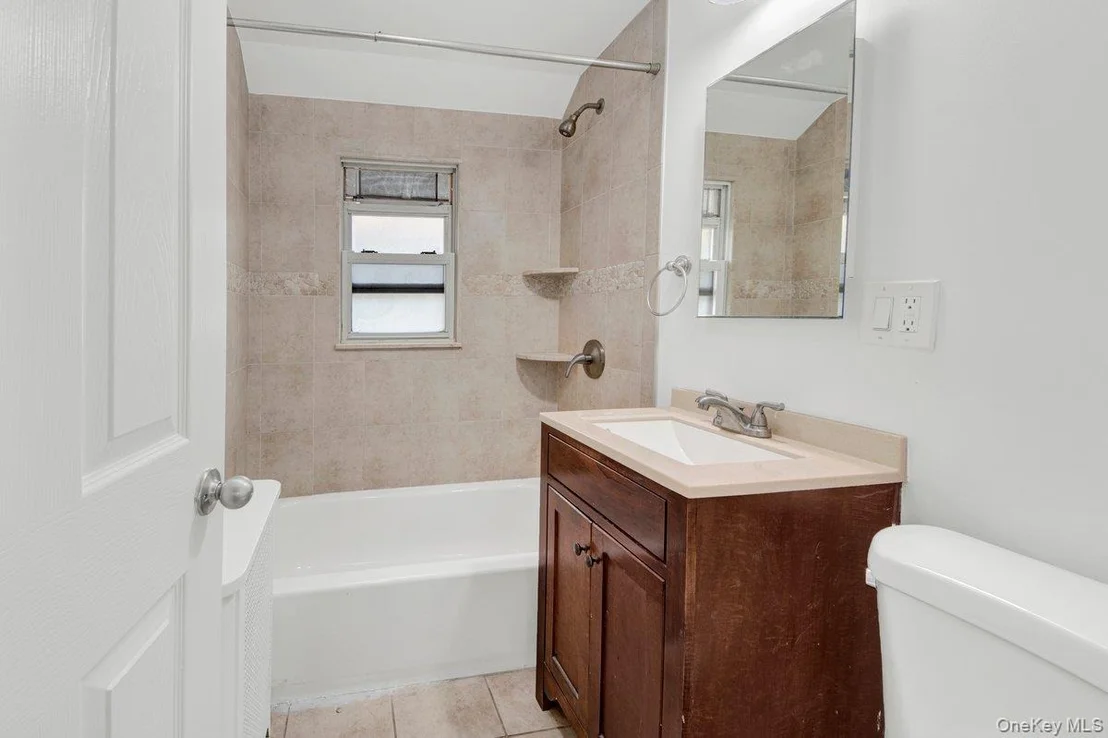 Photo of 3088 Mullan Place