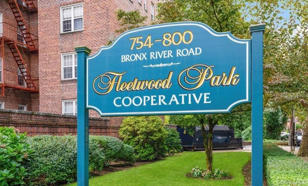 Photo of Unit A37 at 790 Bronx River Road