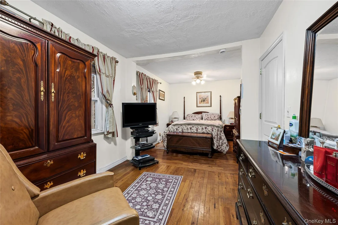 Photo of 25 Everett Street