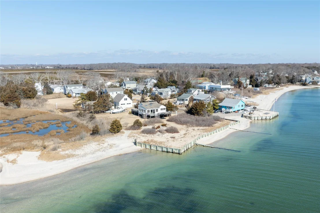 Photo of 17 Beach Road