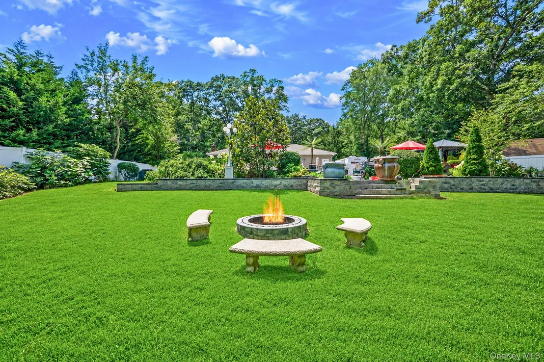Photo of 5 Overlook Drive