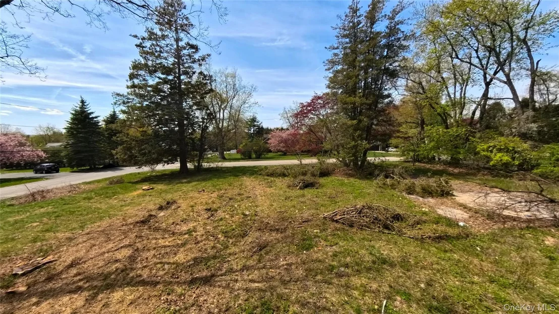 Photo of 104 Westlake Drive