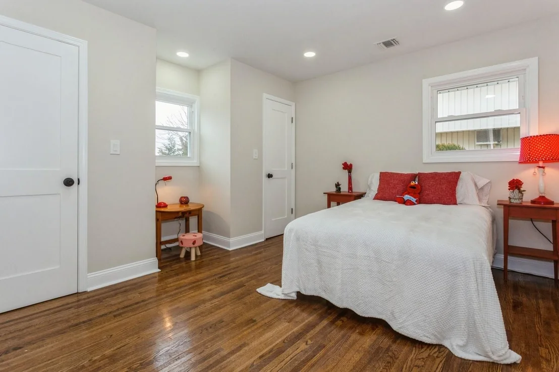 Photo of 141 Murray Drive