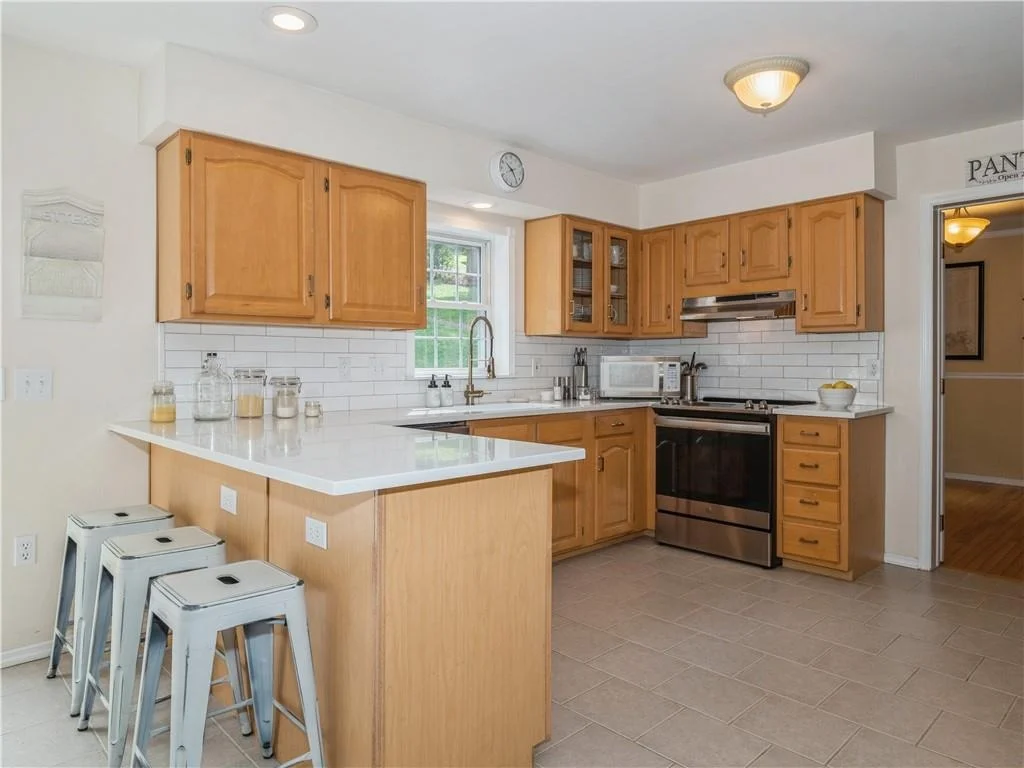 Photo of 94 Perks Boulevard