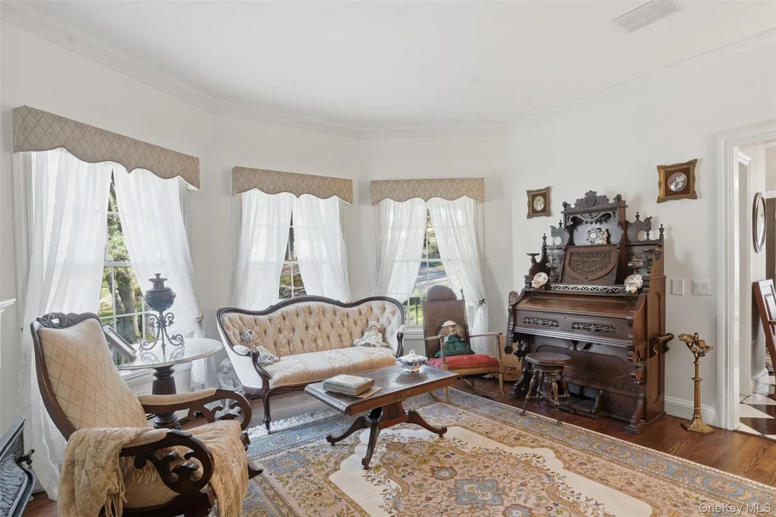 Photo of 17 Skyview Lane