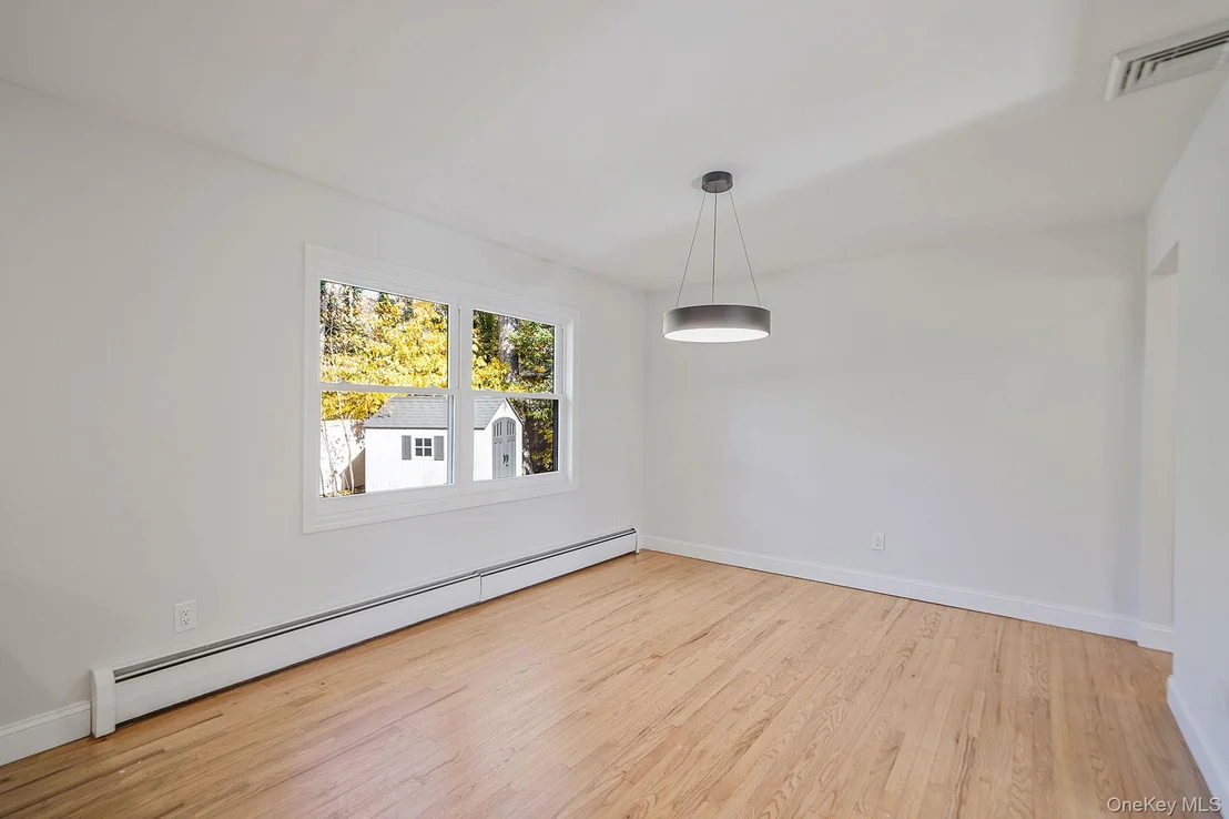 Photo of 780 Westview Drive