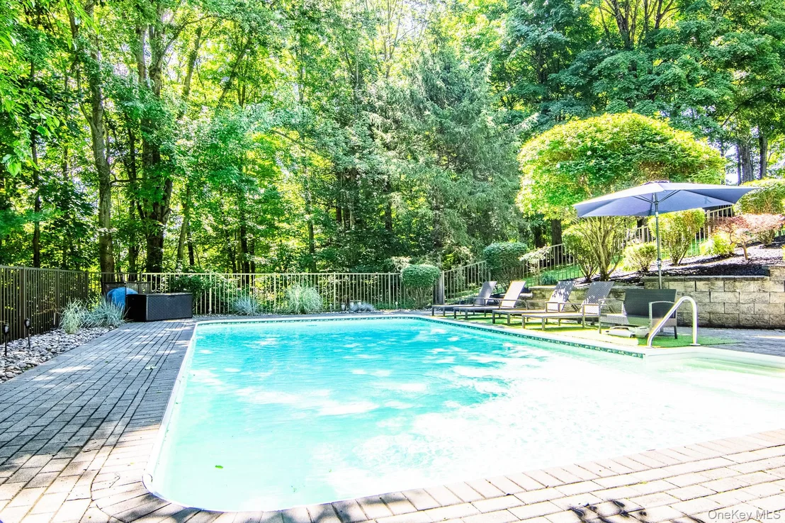 Photo of 195 Pressler Road