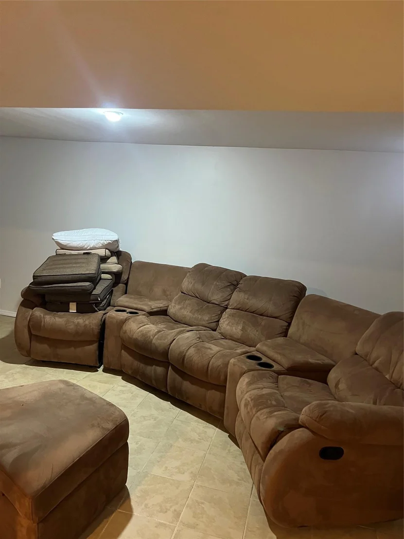 Photo of 907 Americus Avenue