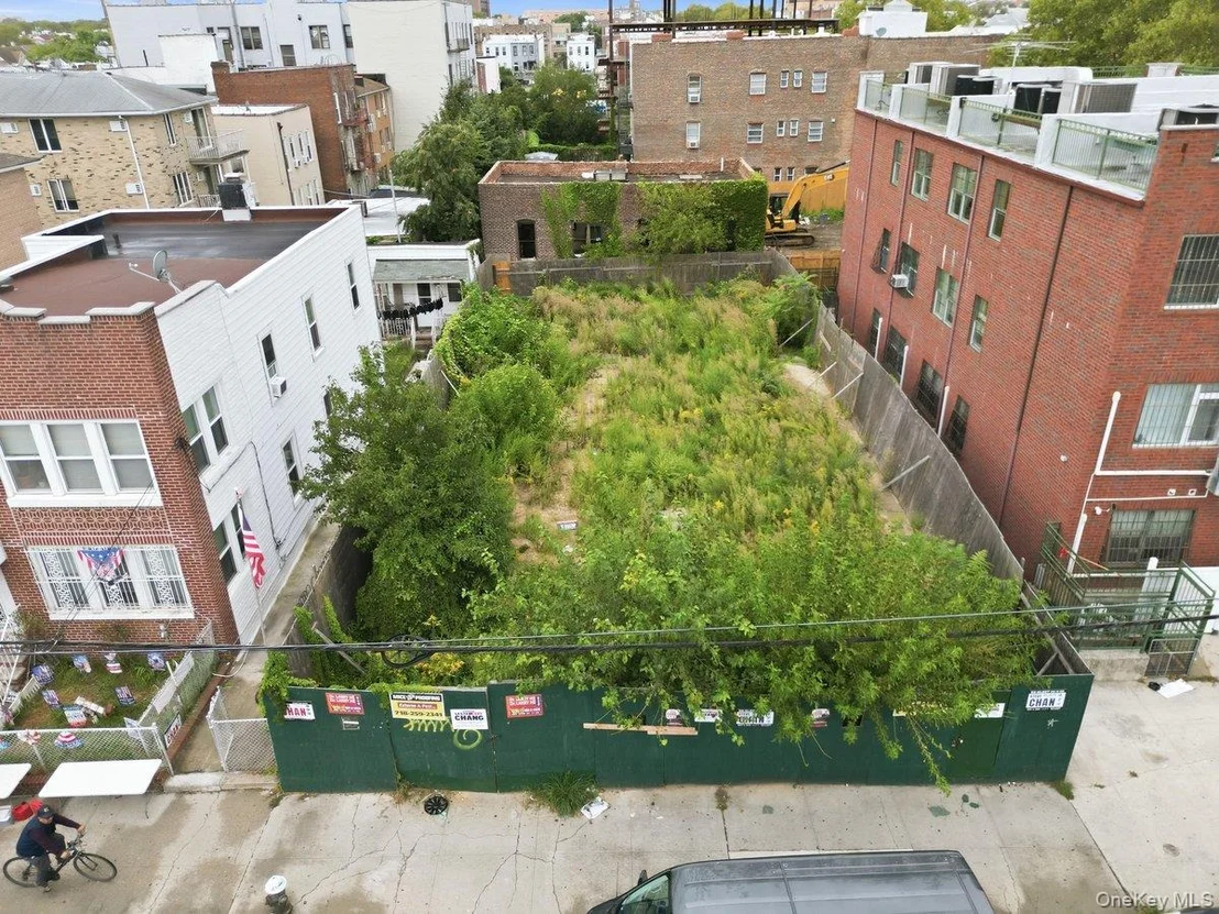 Photo of 6710 15th Avenue