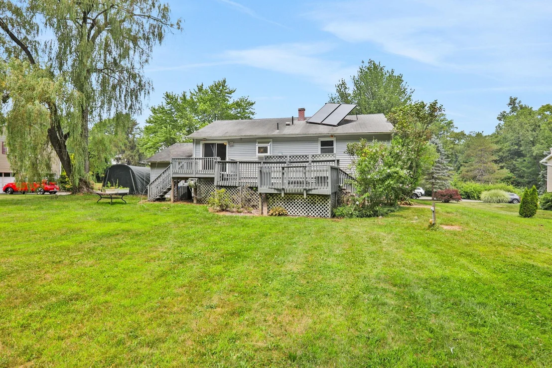 Photo of 187 Riverview Drive