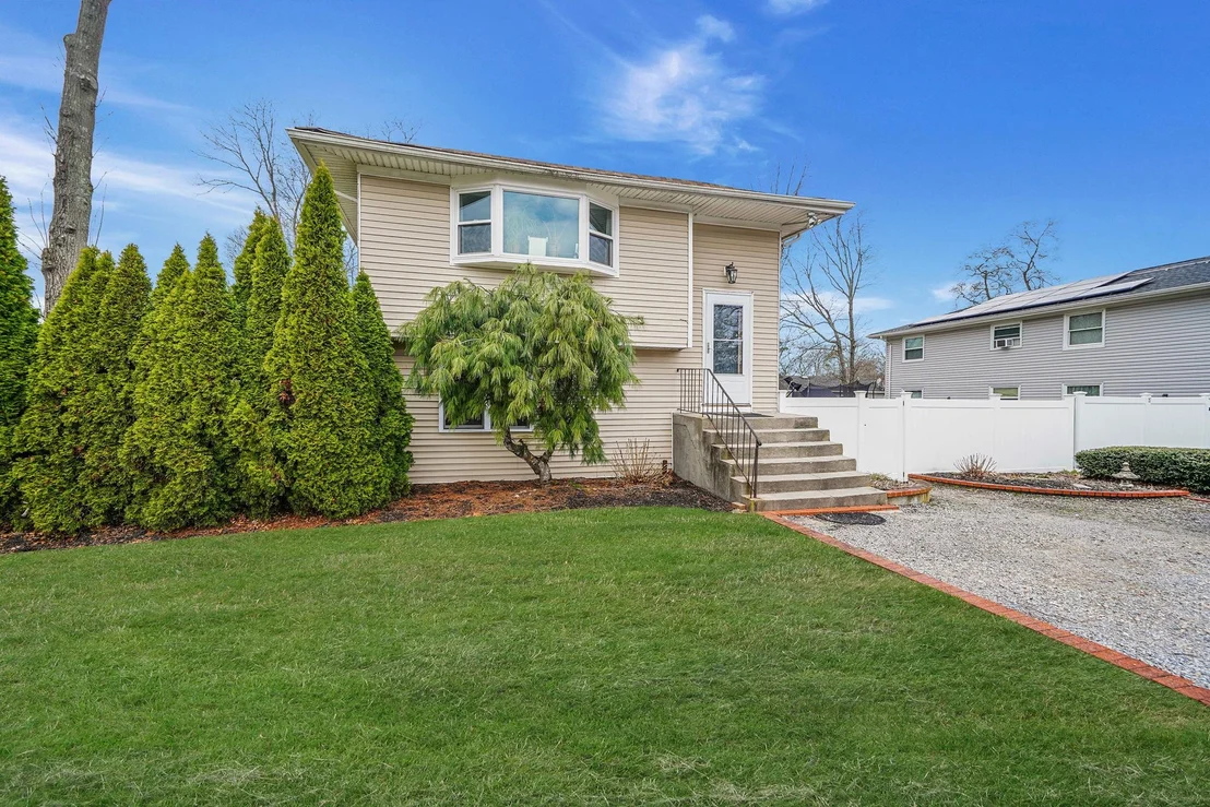 Photo of 272 Floyd Road