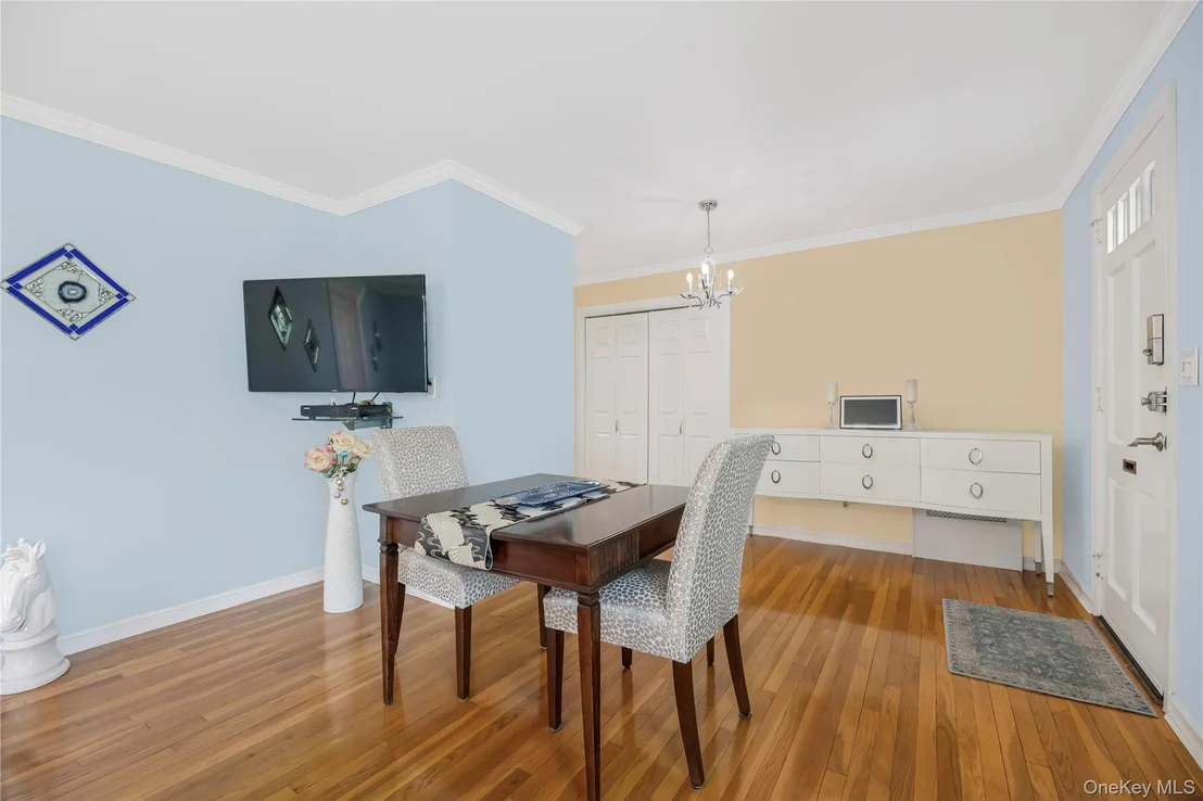 Photo of Unit 71 at 71 Lawrence Park Crescent
